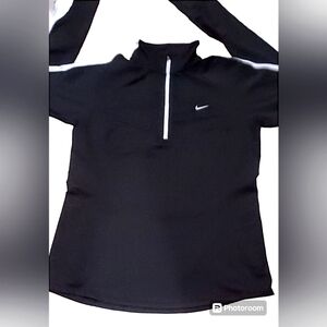Nike Black and White 1/4 Zip Size Medium